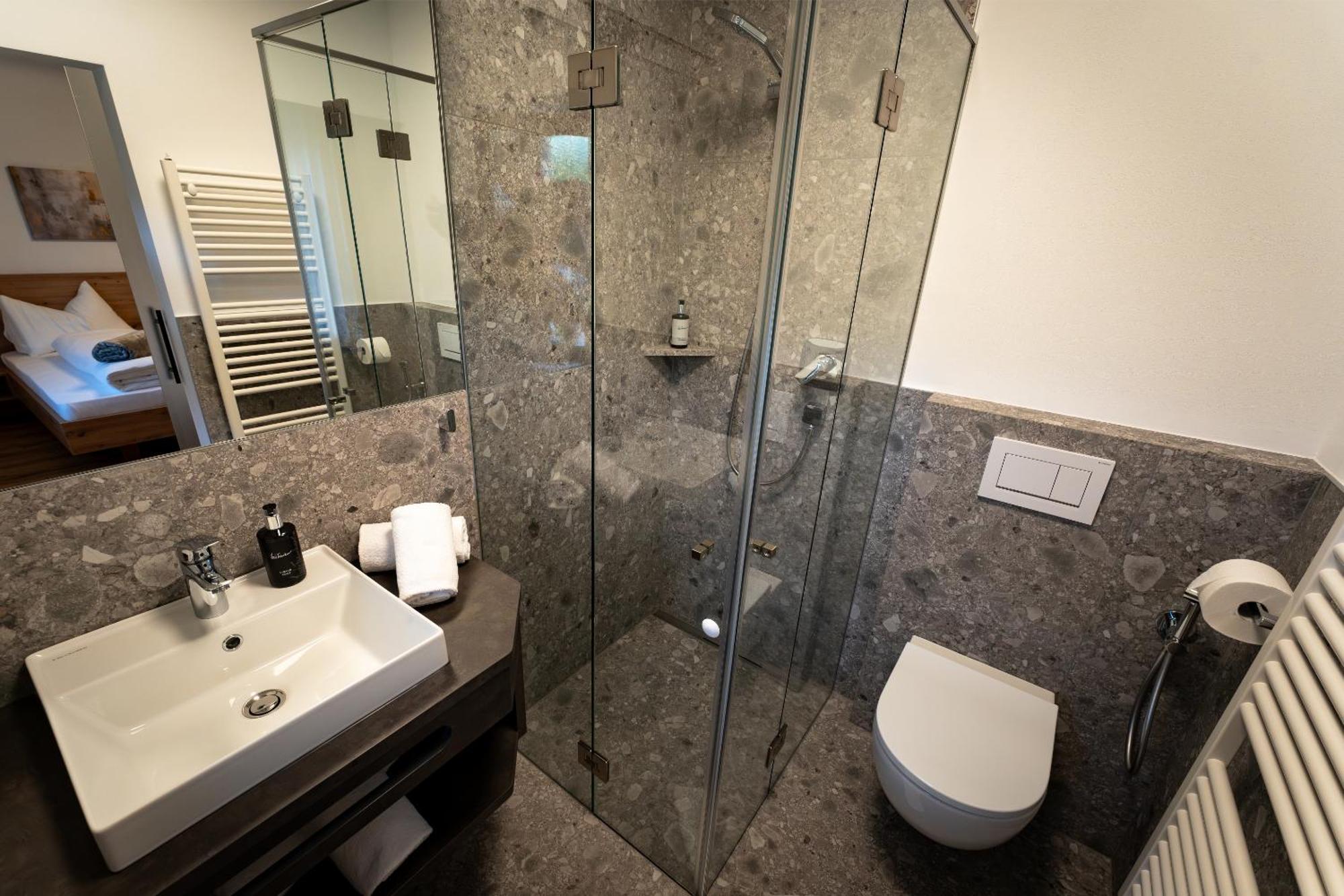 Self Service Hotel Schnalser Hof Naturns Esterno foto