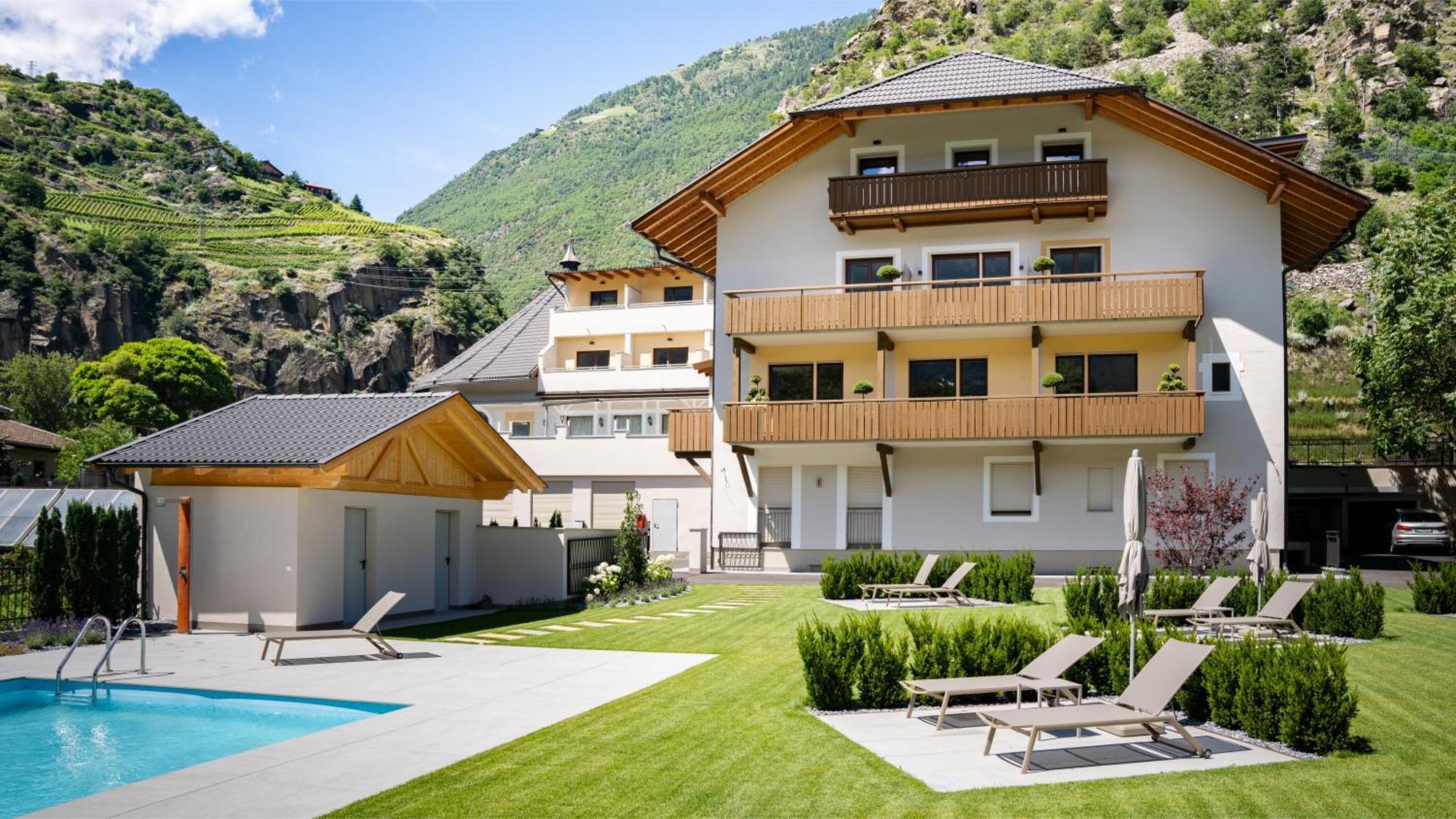Self Service Hotel Schnalser Hof Naturns Esterno foto